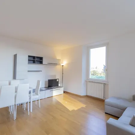 Apartment Le Gemme App. 5 Ametista Meina